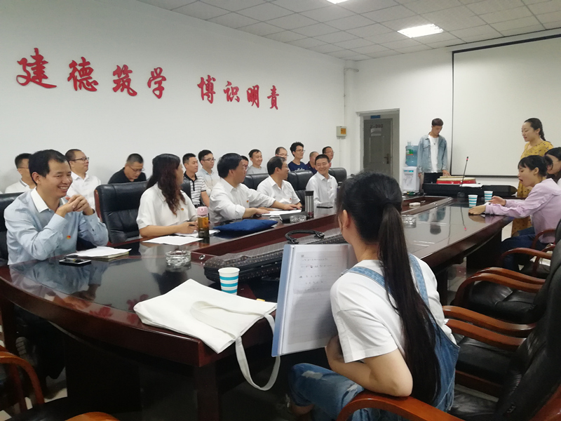 9001cc金沙首页工会组织全院教职工歌咏比赛练习3.jpg