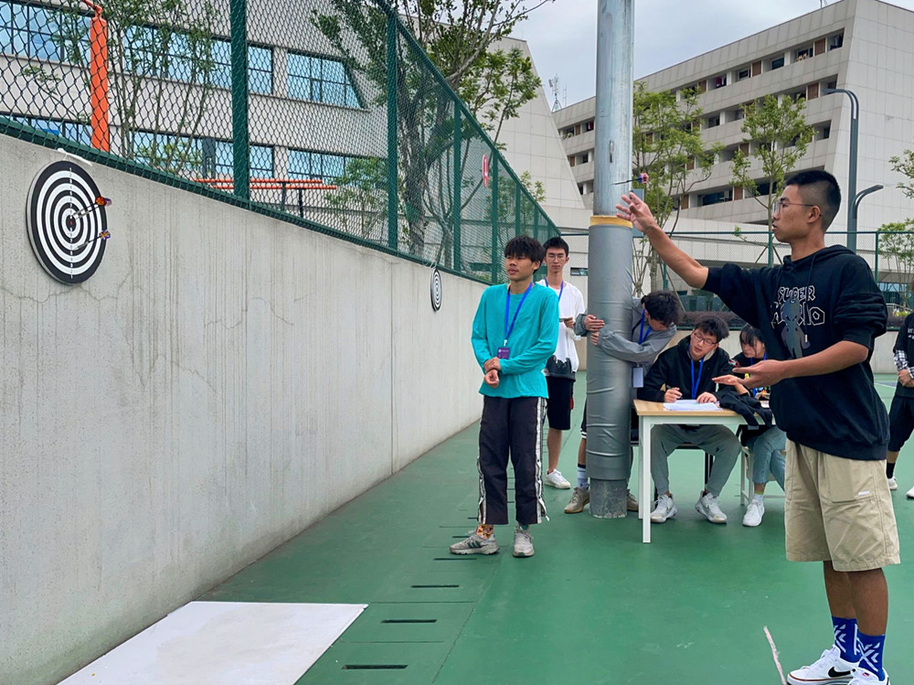 9001cc金沙首页在校田径运动会中连创佳绩2.jpg 9001cc金沙首页在校田径运动会中连创佳绩2.jpg