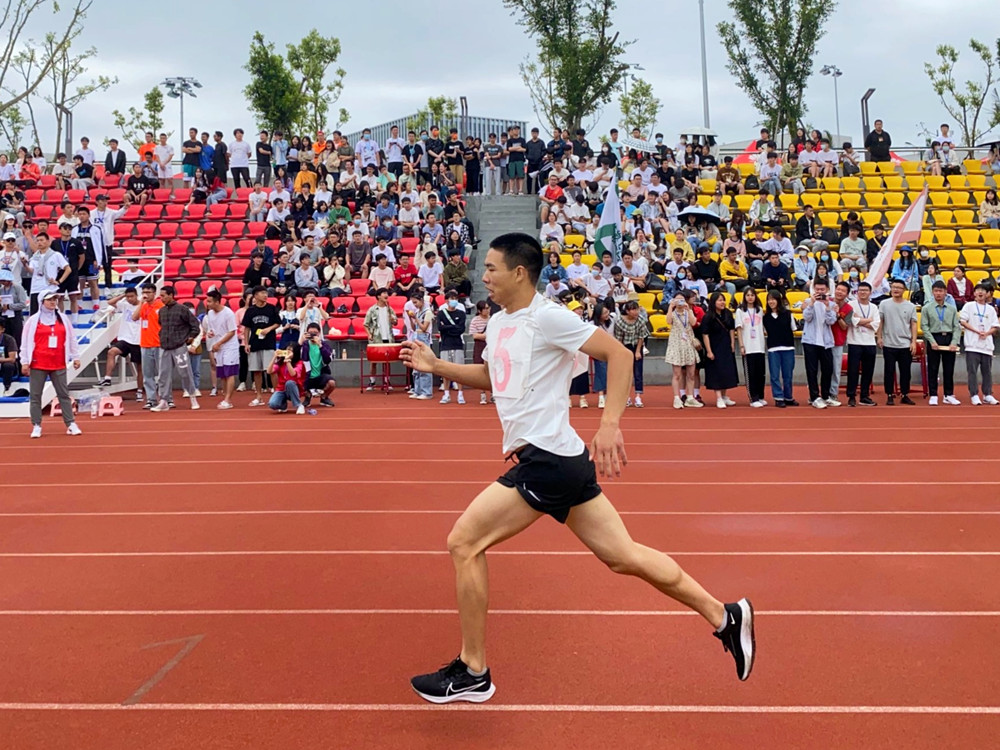 9001cc金沙首页在校田径运动会中连创佳绩3.jpg 9001cc金沙首页在校田径运动会中连创佳绩3.jpg